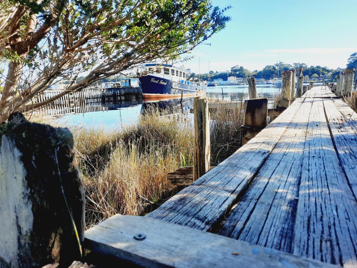 A Bird'S Eye View Strahan Exterior photo