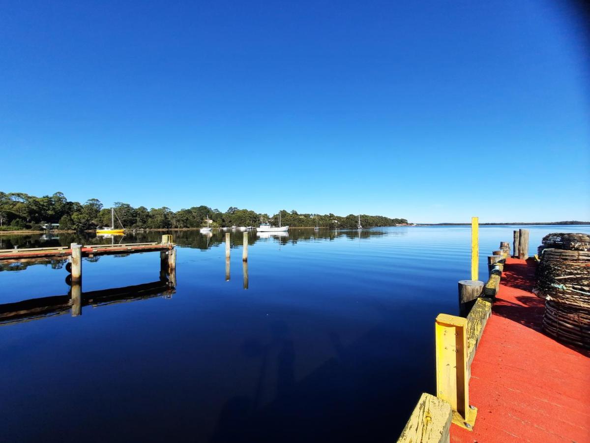 A Bird'S Eye View Strahan Exterior photo